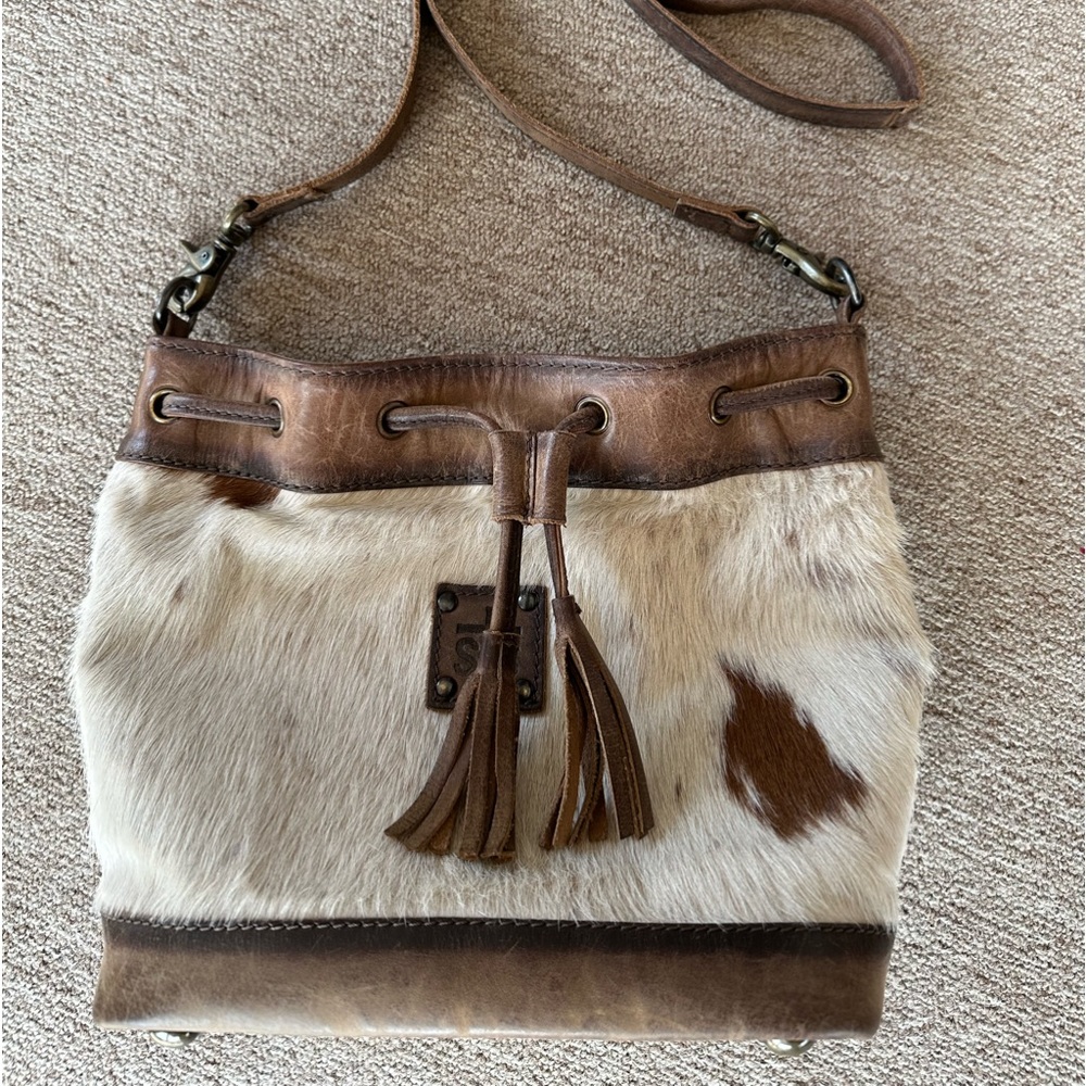 STS cowhide purse